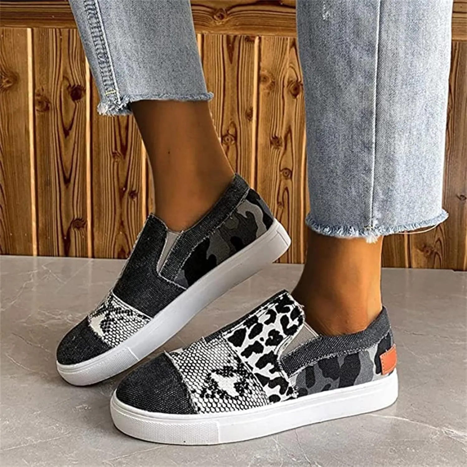 Lausiuoe Shoes For Women Sneakers Trendy Low Top Canvas Walking Shoes Casual Fashion Lightweight Comfort Flat Loafers