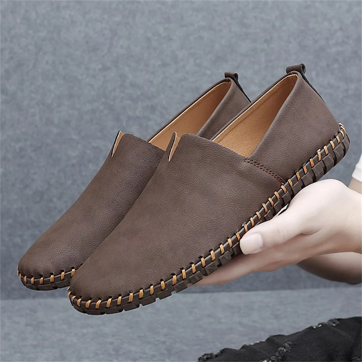 Men Leather Handmade Loafer Shoes Slip On Soft Fashion Round Toe Flats Non-Slip Walking Driving Shoes for Men