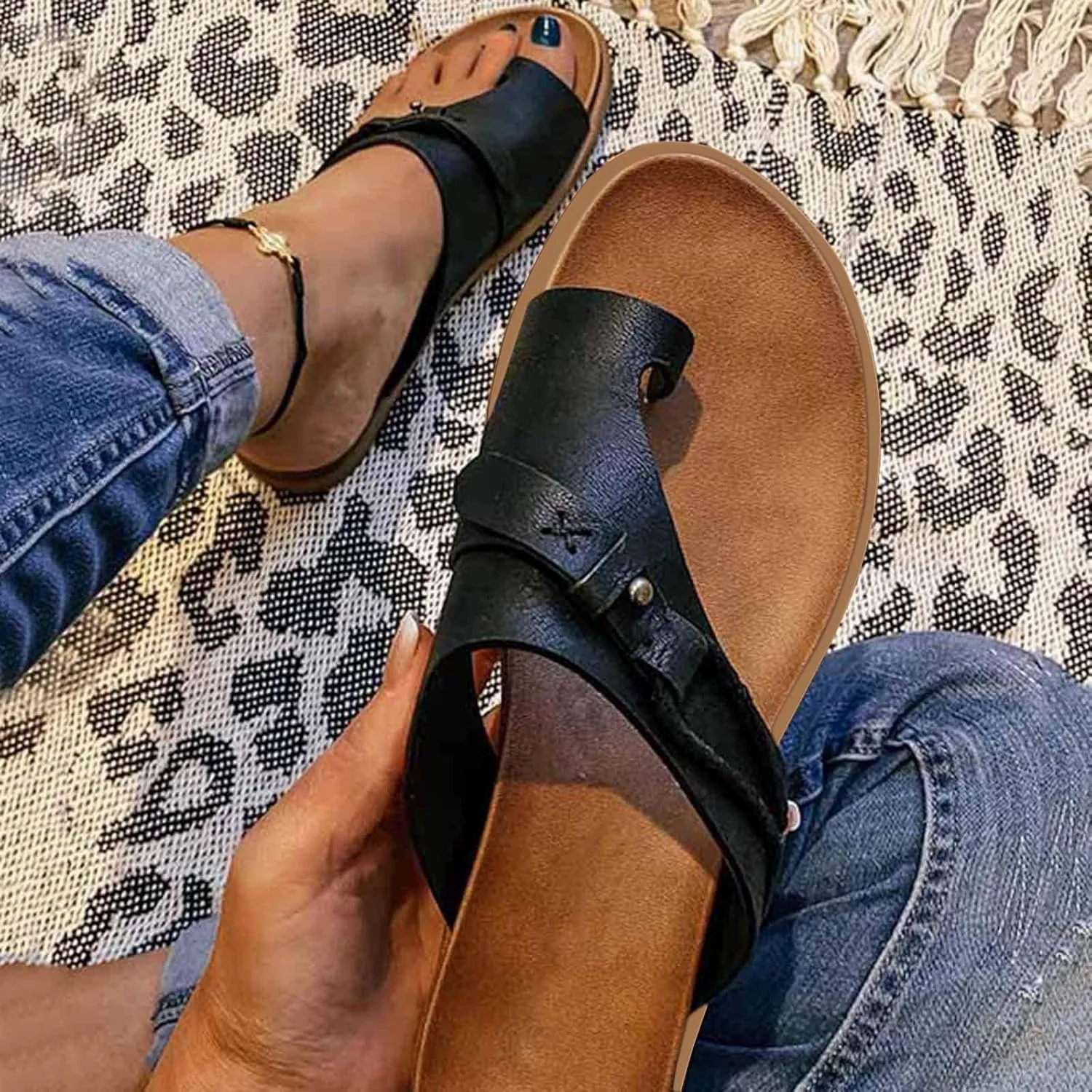 Summer Flip Flops for Women 2023 Fashion Slip on Flat Sandals Solid Casual Beach Shoes Clip Toe Slippers Comfortable Outdoor Anti-Slip Slides