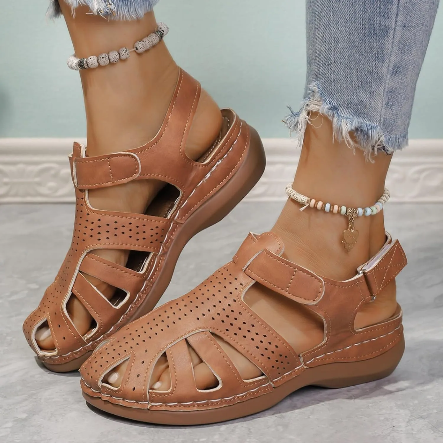 Women's Summer Flip Flop Slippers Comfortable Thong Sandals with 45cm Wedge Heel for Beach Vacation Casual Outfit